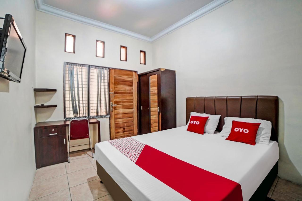 Oyo 90751 Graha Sei Batugingging Hotell Medan Eksteriør bilde