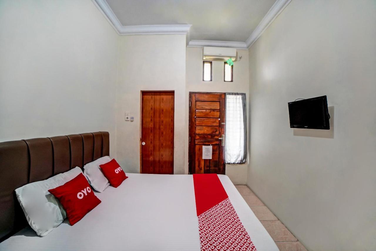 Oyo 90751 Graha Sei Batugingging Hotell Medan Eksteriør bilde